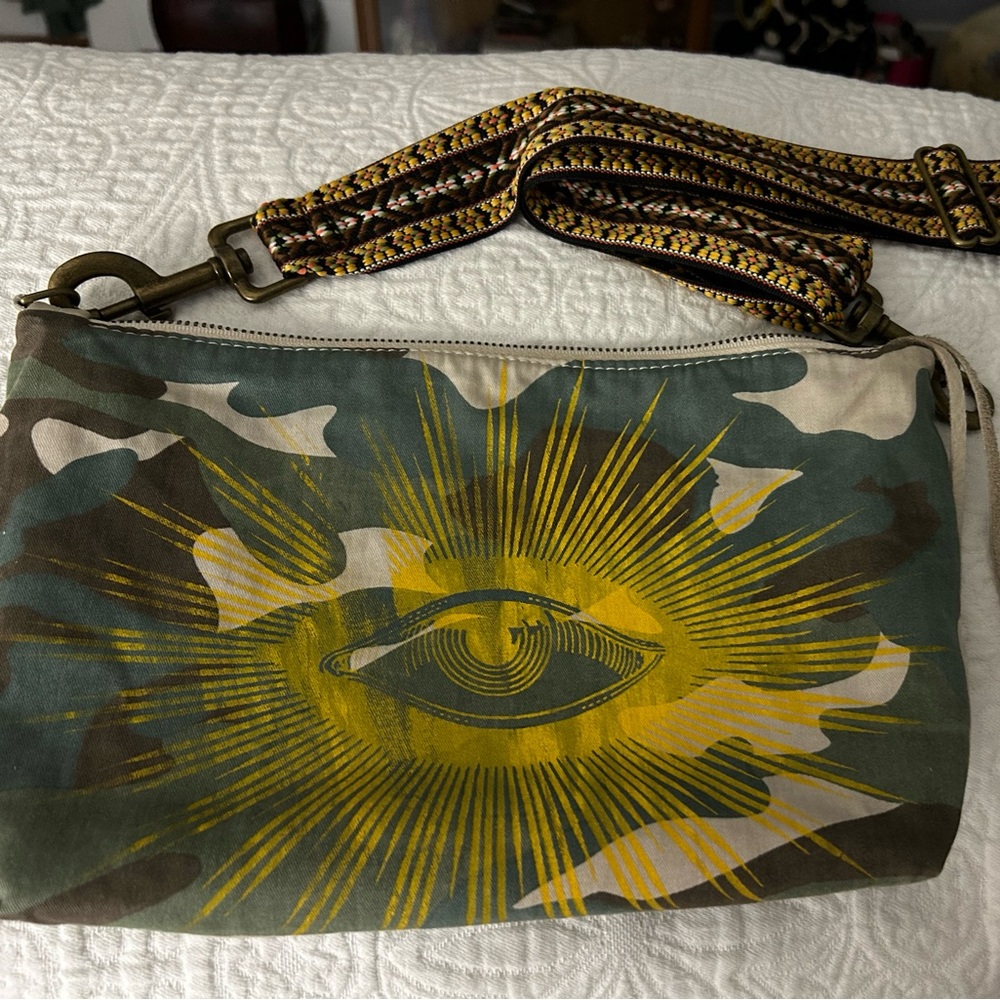 Totem salvage evil eye camo bag